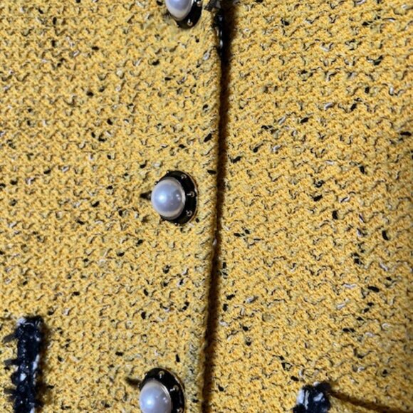 St. John Collection Three Piece Knit Yellow Suit - Picture 4 of 10